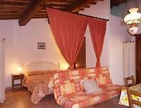 Isola Hotel Cerreto Guidi